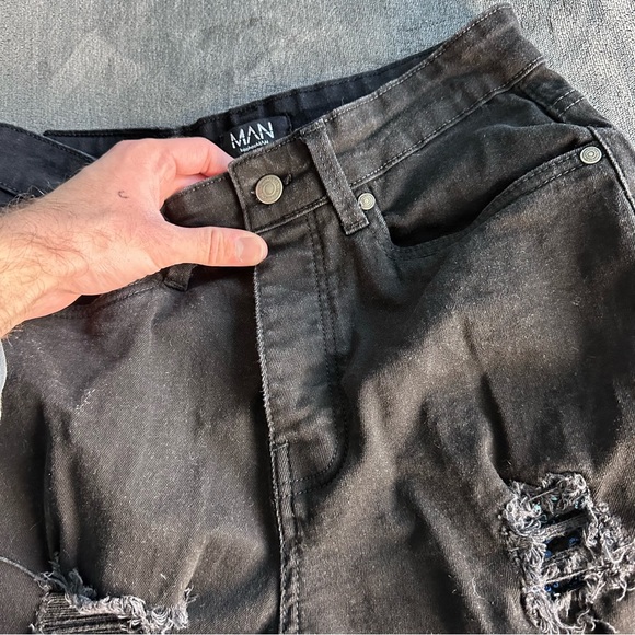 BooHoo Man © Rainbow Gradient Print Black Denim Jeans - Picture 5 of 5